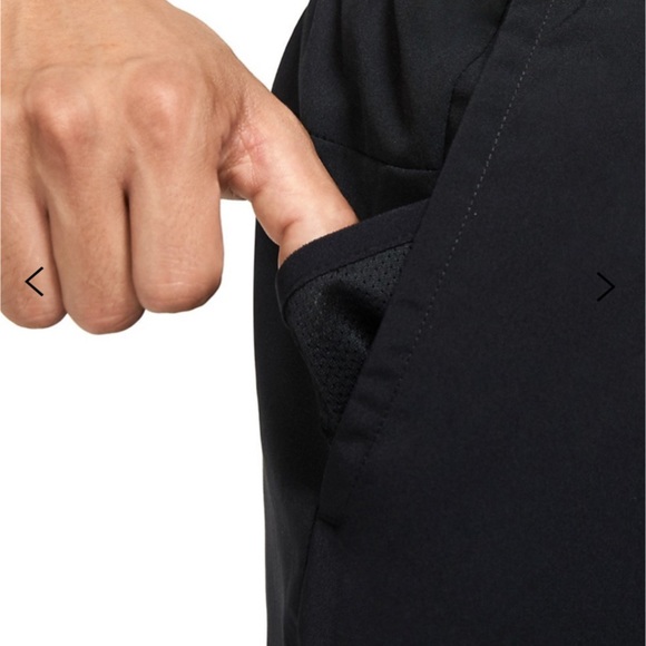 NWT Nike Woven Training Shorts Men Size Small - Picture 4 of 13